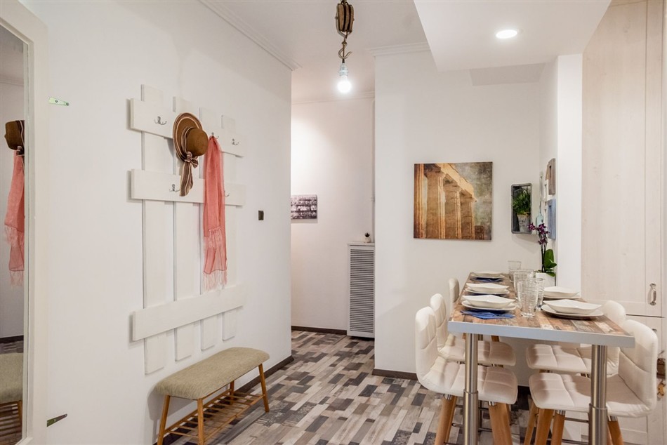 Apartment Faliro in Greece