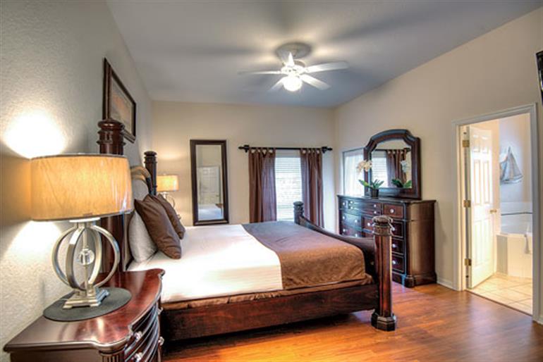 Bedroom in Apartment Andros Deluxe, Bahama Bay in Orlando - Florida