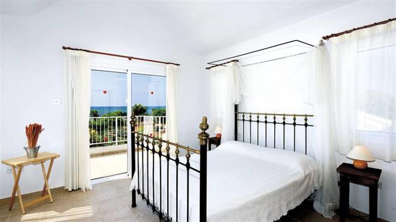 Bedroom in Thalassines Villas, Ayia Napa