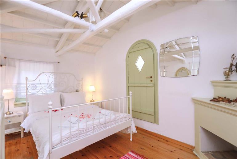 Bedroom in Villa Olivia, Skopelos Town