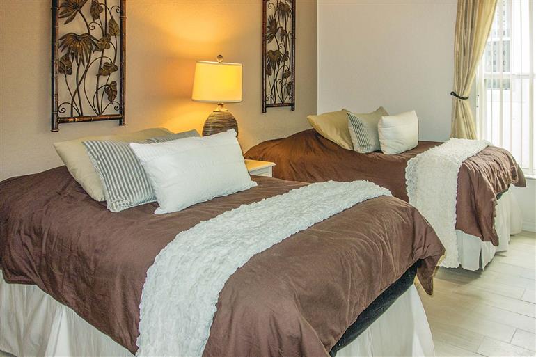 Bedroom in Villa Shadow Creek, Highlands Reserve