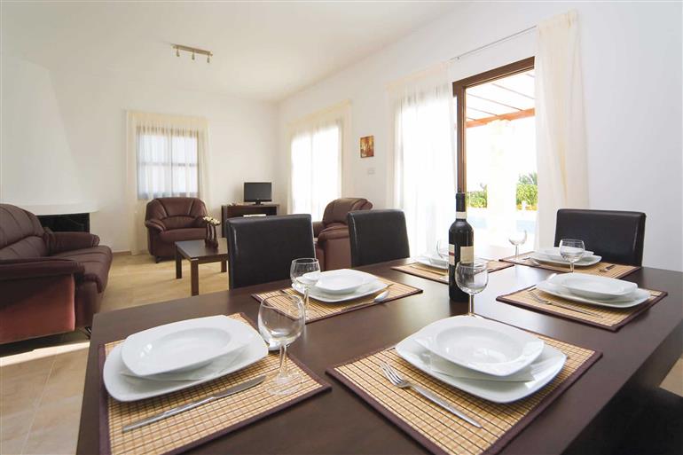 Dining room at Villa Michaela Vine, Coral Bay