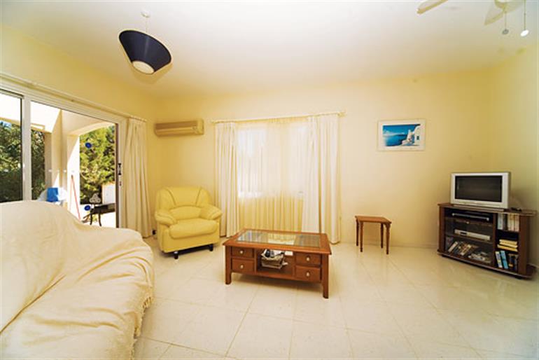 Living room in Sun Splash, Coral Bay