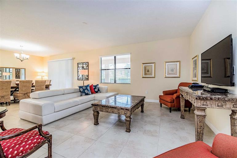 Living room in Villa Wedge Drive, Champions Gate