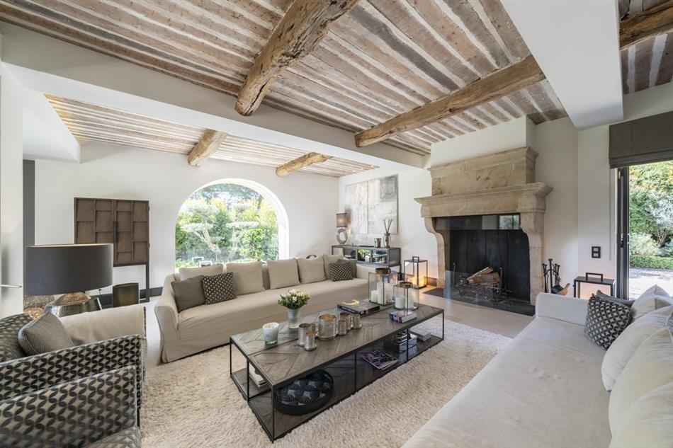 The living room at La Pomme Bleue in France