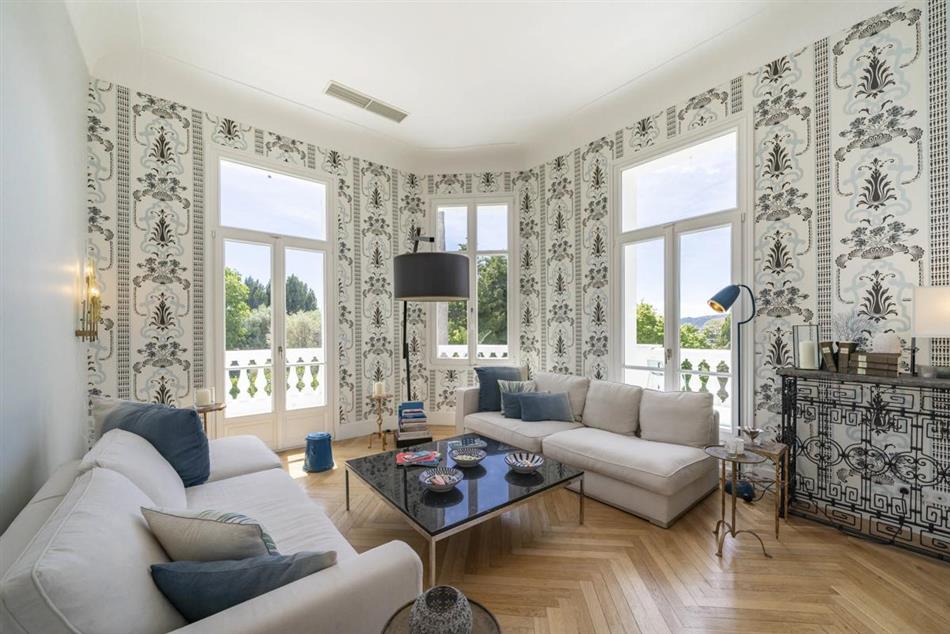 The living room at Villa Liliane in France