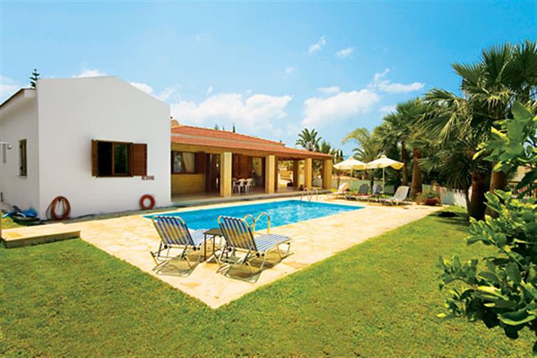 Swimming pool at Fostira, Latchi