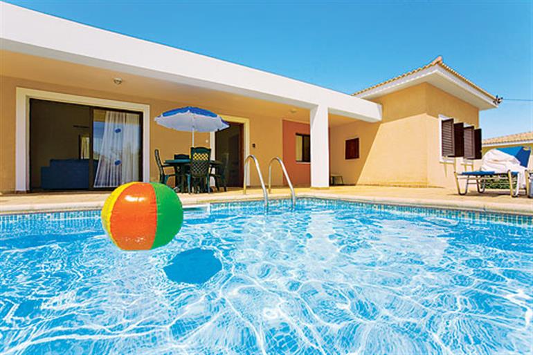 Swimming pool at Olivia, Coral Bay