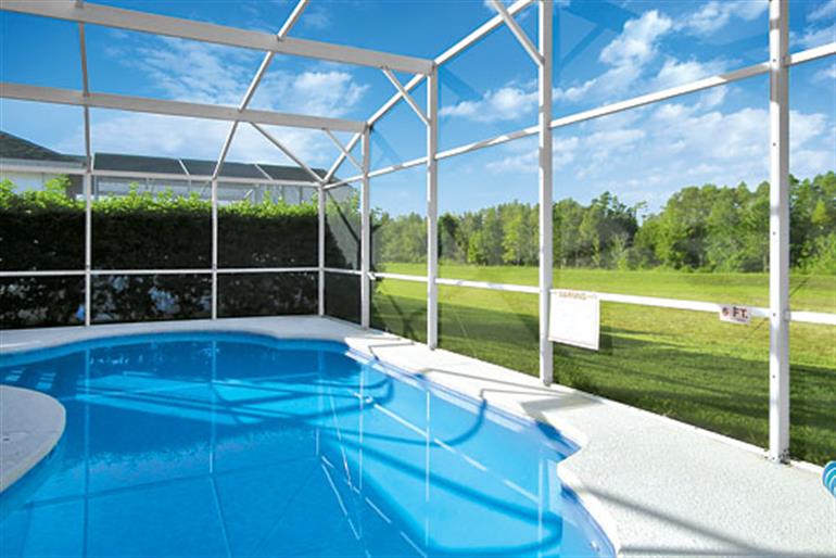 Swimming pool at Somerset Hills Executive, Highlands Reserve Orlando - Florida
