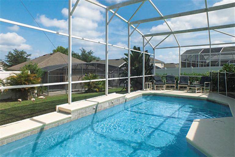 Swimming pool at Villa Quaker Ridge Executive Plus, Orlando - Florida