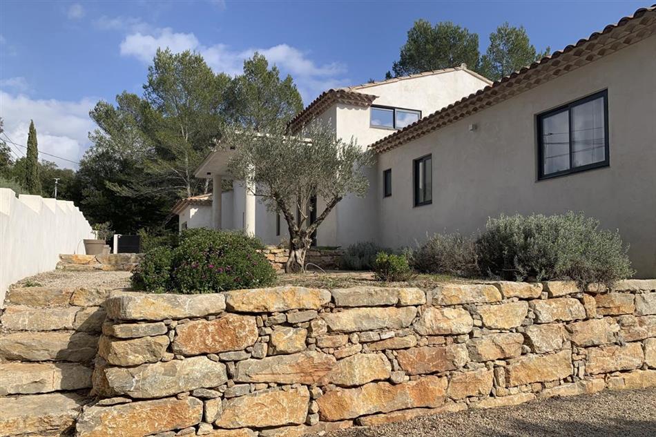 Villa Des Ponteves in French Riviera (Cote D'Azur) villas in France