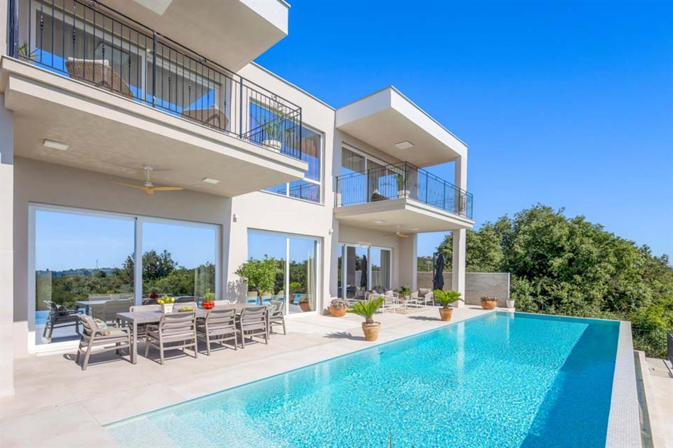 Picture of Villa Hilltop View Lux in Porec - villas in Istria