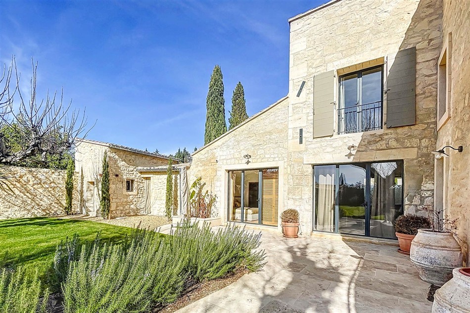 Villa Soleil Levant in France